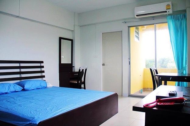 Condo · Mueang Nonthaburi — photo 1