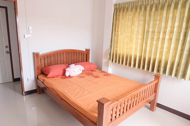 Condo · Bangkok Noi, bangkok — photo 1