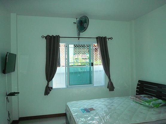 Condo — photo 2