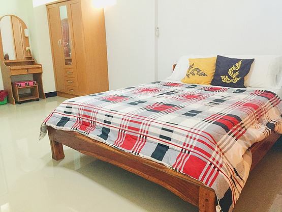 Condo — photo 2