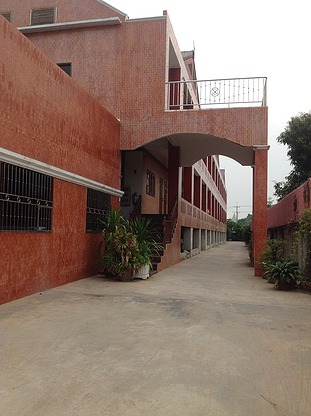 Condo — photo 1
