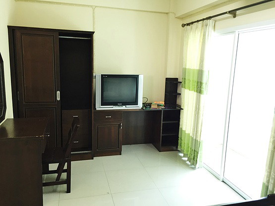 Condo · Mueang Chon Buri, chon_buri — photo 3