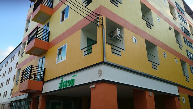 Condo — photo 2
