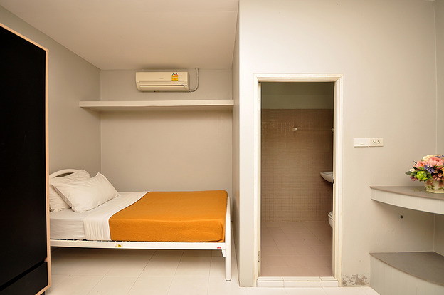 Condo · Bangkok Noi, bangkok — photo 3