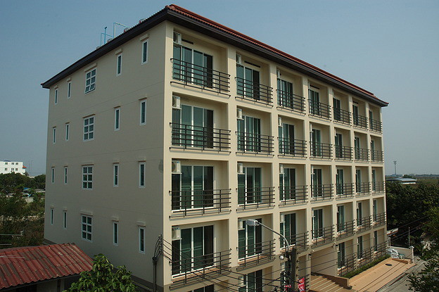 Condo · Lat Krabang, bangkok — photo 1