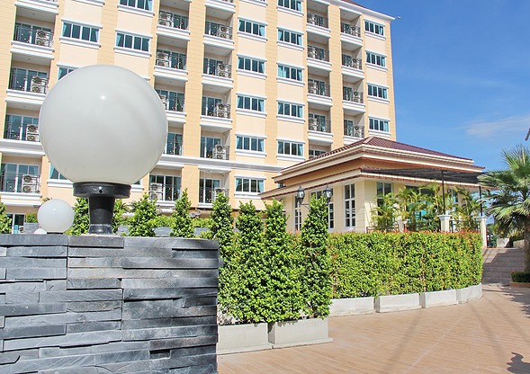 Condo · Bang Lamung, chon_buri — photo 1