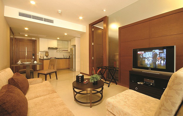 Condo · Bang Rak, bangkok — photo 1