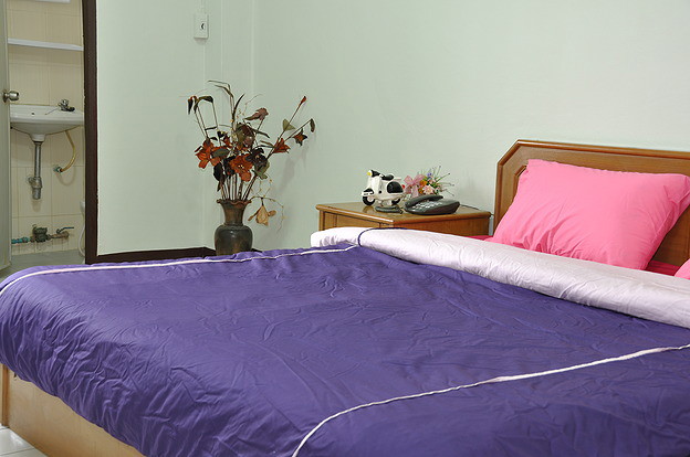 Condo · Wang Thonglang, bangkok — photo 3