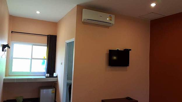 Condo — photo 3