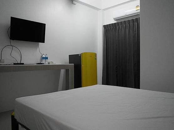 Condo — photo 3