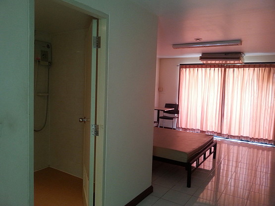 Condo · Bang Na, bangkok — photo 3