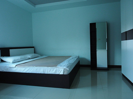 Condo — photo 5