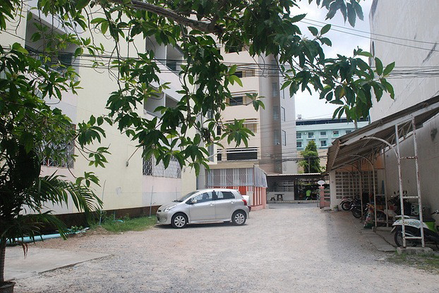 Condo — photo 3