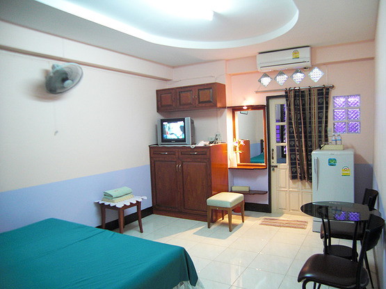 Condo — photo 4