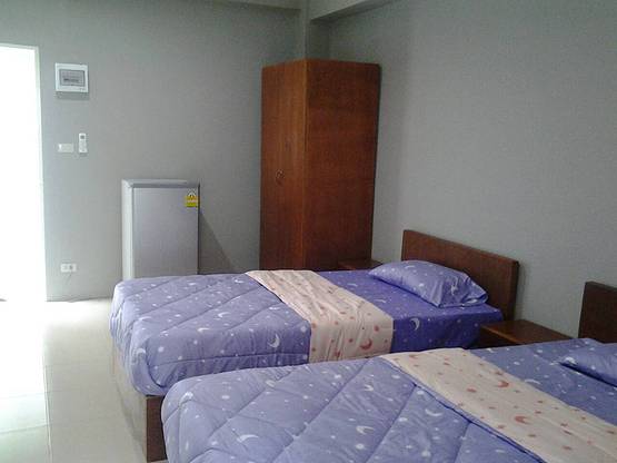 Condo — photo 2