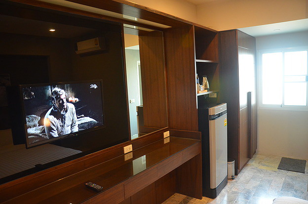 Condo — photo 5