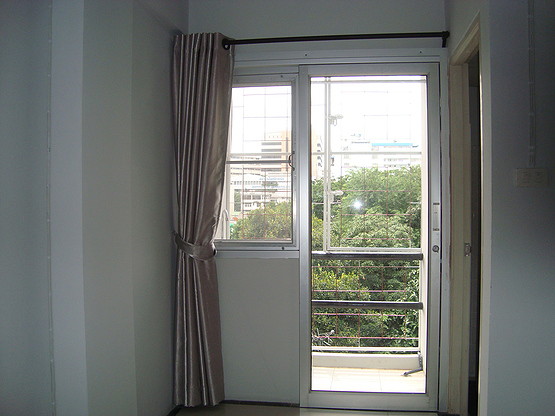 Condo · bangkok — photo 3
