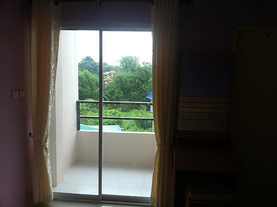 Condo — photo 3
