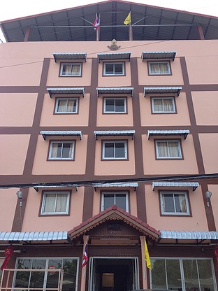 Condo — photo 2