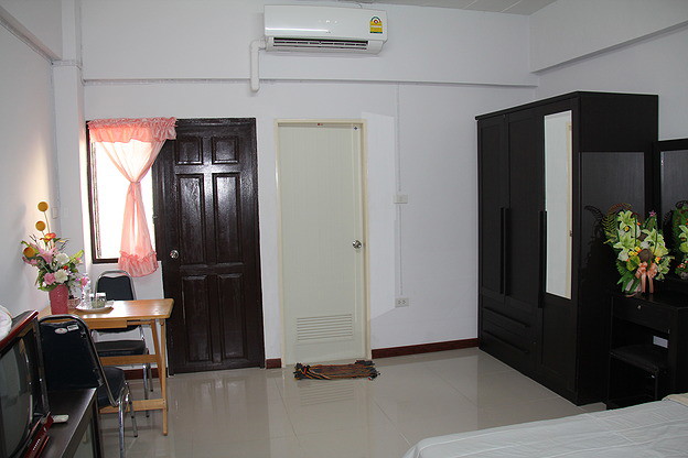 Condo · Si Racha, chon_buri — photo 5
