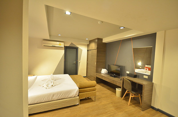 Condo · Sathon, bangkok — photo 3