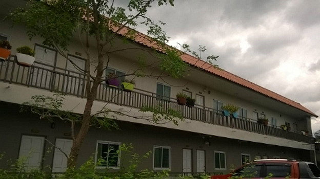 Condo — photo 2