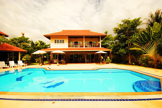 R&B Beach Resort — photo 2