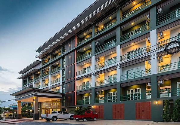 Condo — photo 3