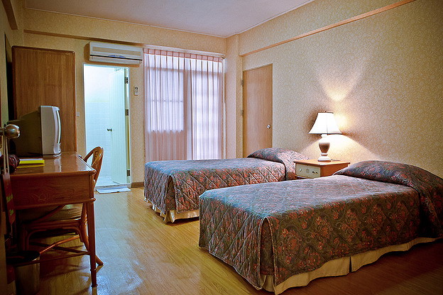 Jims Lodge — photo 2