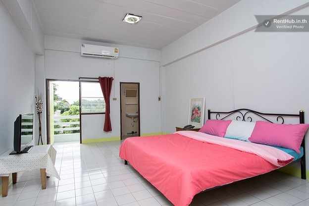 Condo · Wang Thonglang, bangkok — photo 2