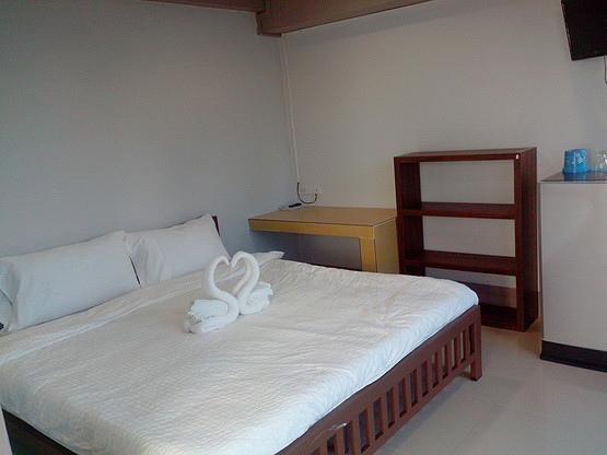 Condo — photo 5