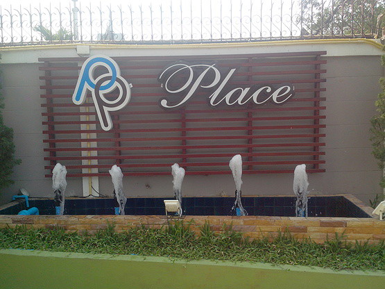 Condo — photo 3