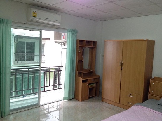 Condo — photo 3