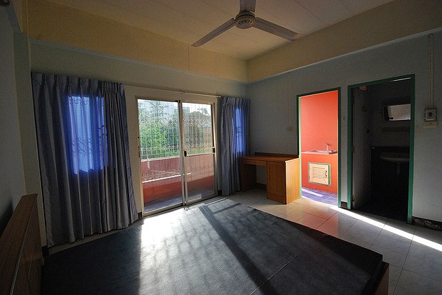 Condo — photo 4