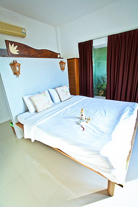Condo · Mueang Phuket, phuket — photo 1