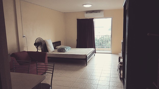 Condo · Mueang Nonthaburi — photo 1