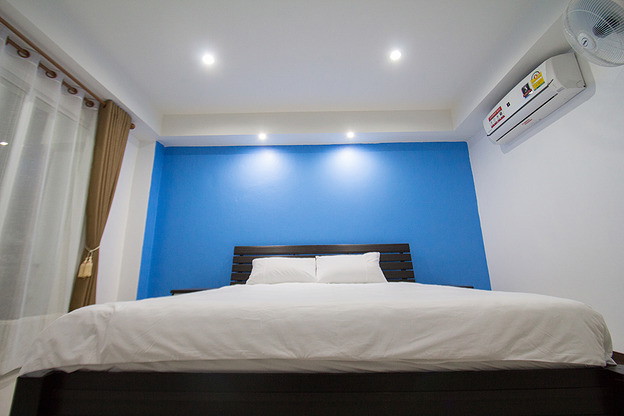 Condo — photo 2