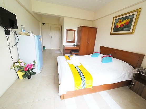Condo · Wang Thonglang, bangkok — photo 3