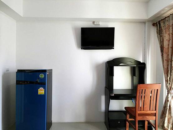 Condo · Mueang Chon Buri, chon_buri — photo 3