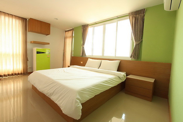 Condo · Mueang Chon Buri, chon_buri — photo 5