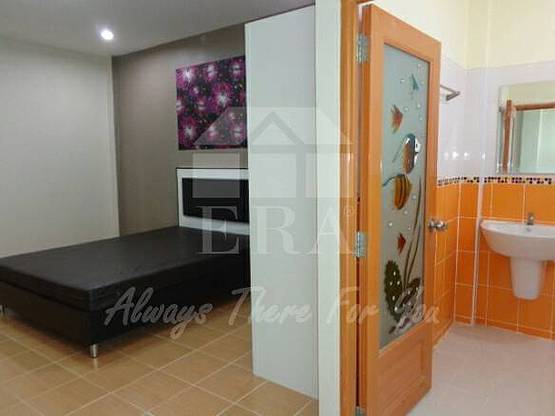 Condo — photo 5