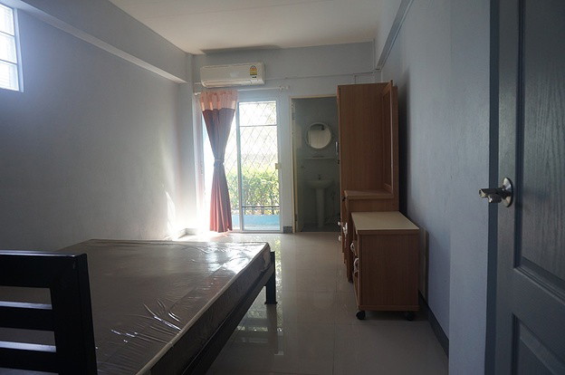 Condo · Pak Kret — photo 5