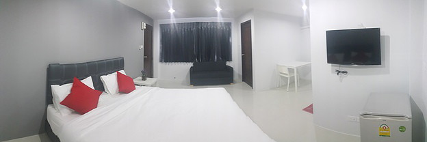 Condo — photo 2