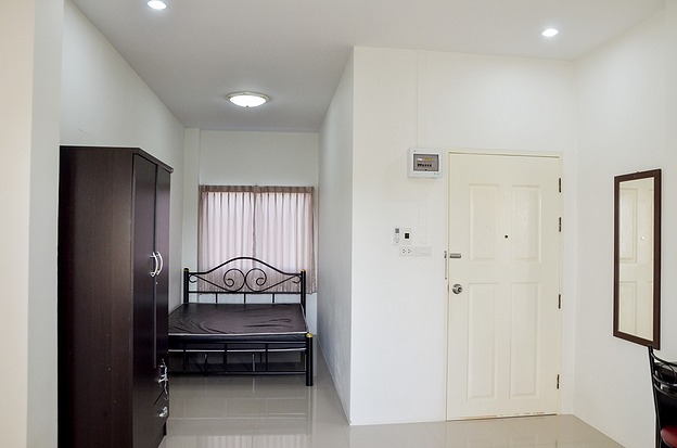 Condo — photo 4