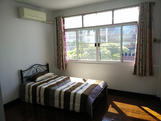 Condo · bangkok — photo 3