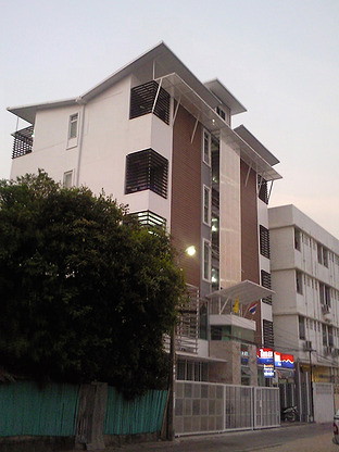 Condo · bangkok — photo 3