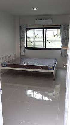 Condo — photo 4