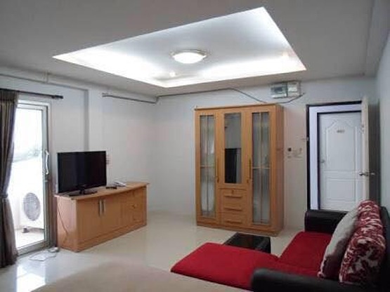 Condo — photo 2