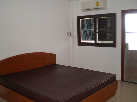 Condo · Phasi Charoen, bangkok — photo 2