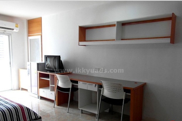 Condo — photo 3